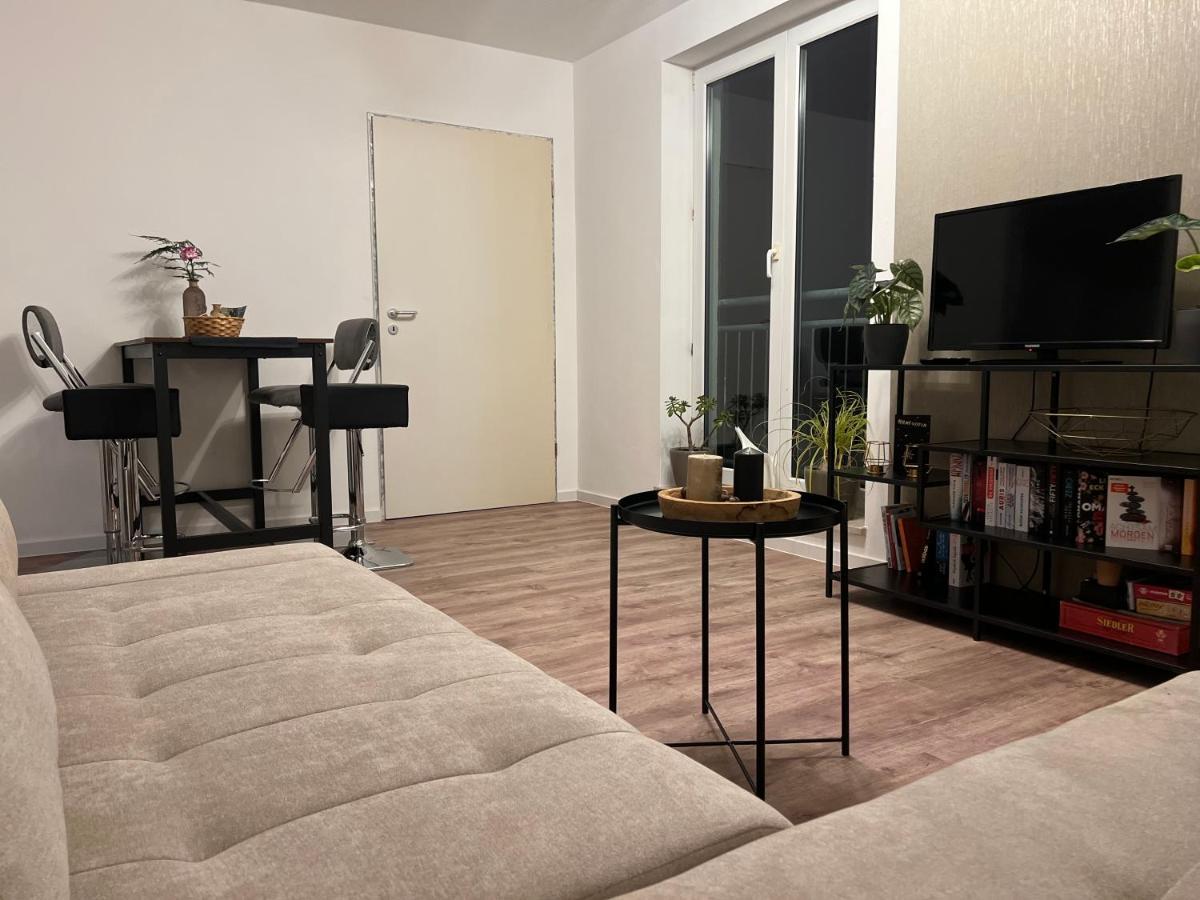 Apartment Juna Mit Tg Stellplatz Leipzig Exterior foto